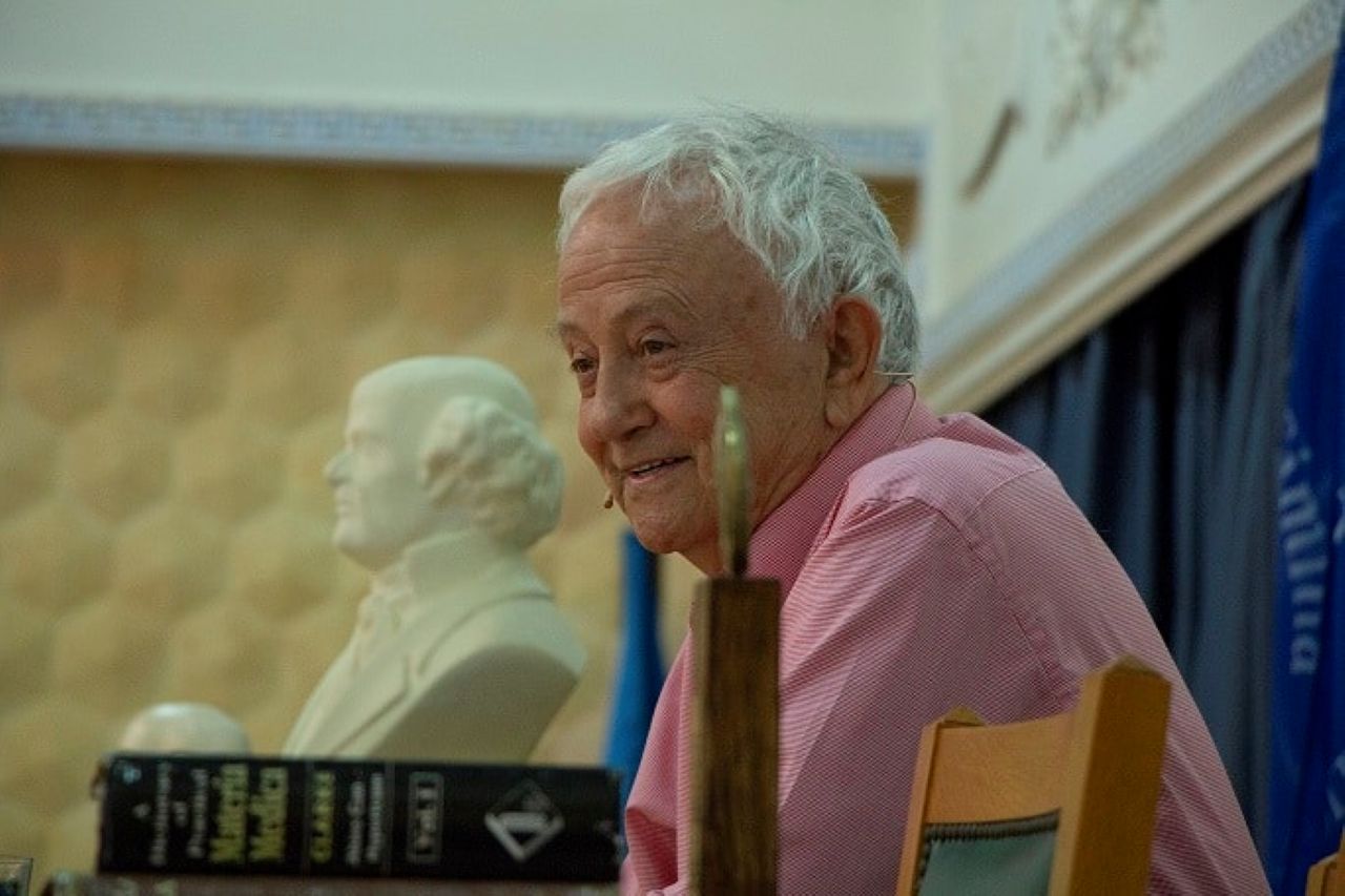 джордж витулкас